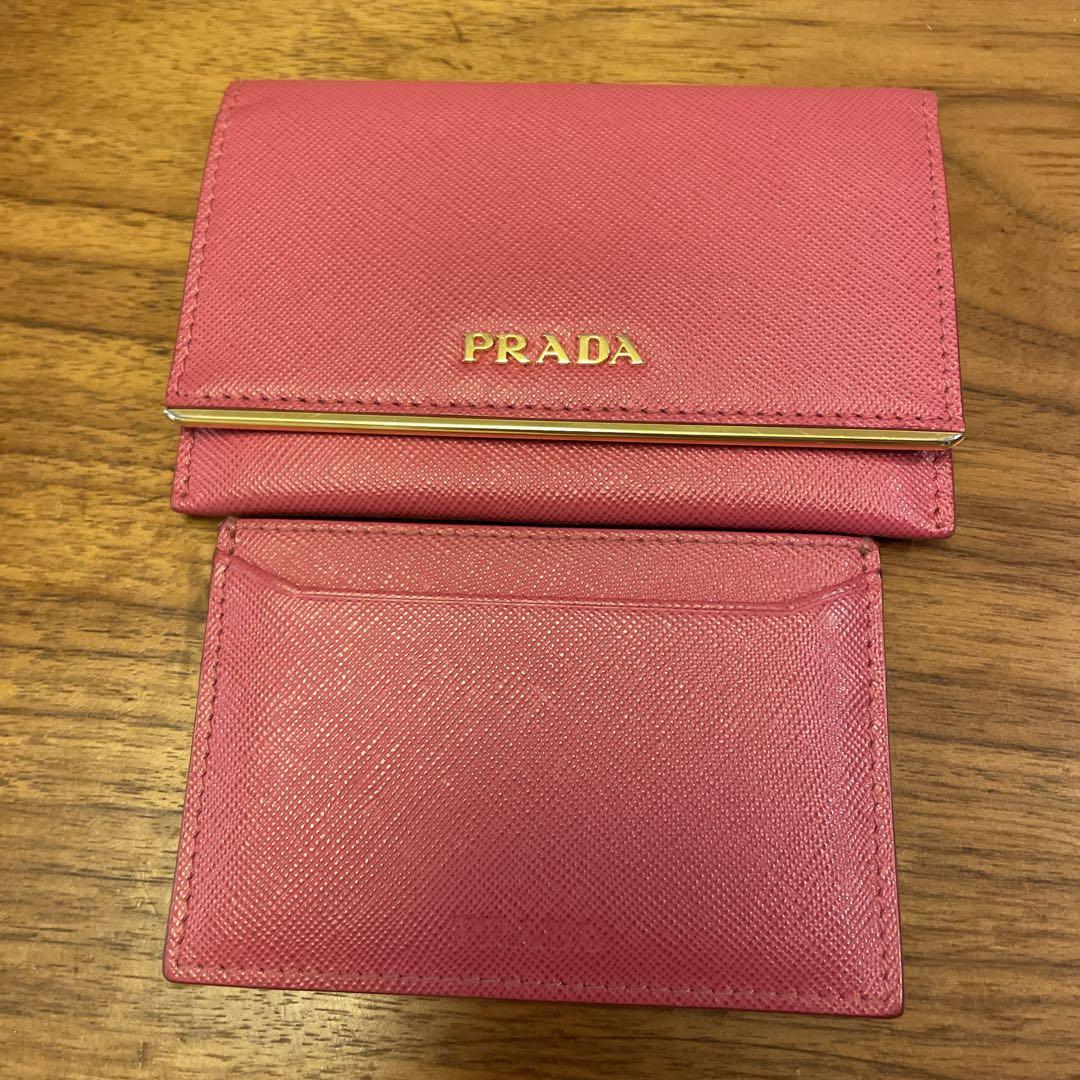 PRADA ピンク レザー 名刺入れ