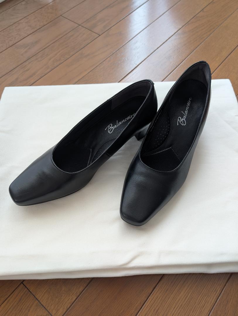 美品　Balencire ブランコワールスクエアヒールブラック24.5cm 5,700円