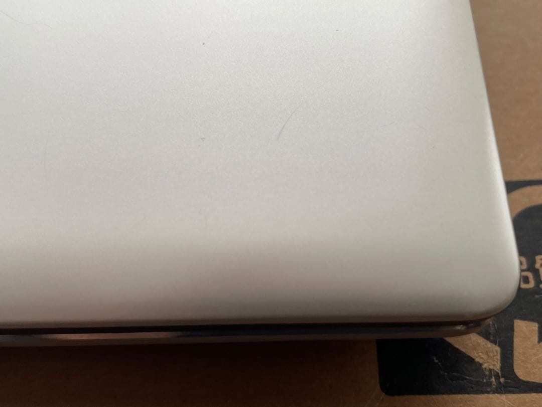 富士通17.3型ノートパソコン8GB 256SSD 1TBHDD中古品傷あり