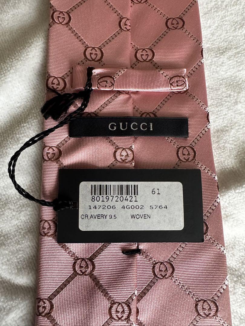GUCCI ピンク ネクタイ グッチ　ロゴ柄　未使用