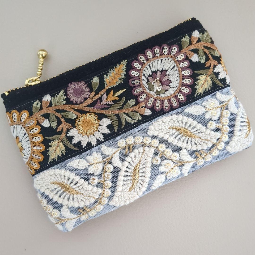 インド刺繍リボン ミニポーチ - メルカリ