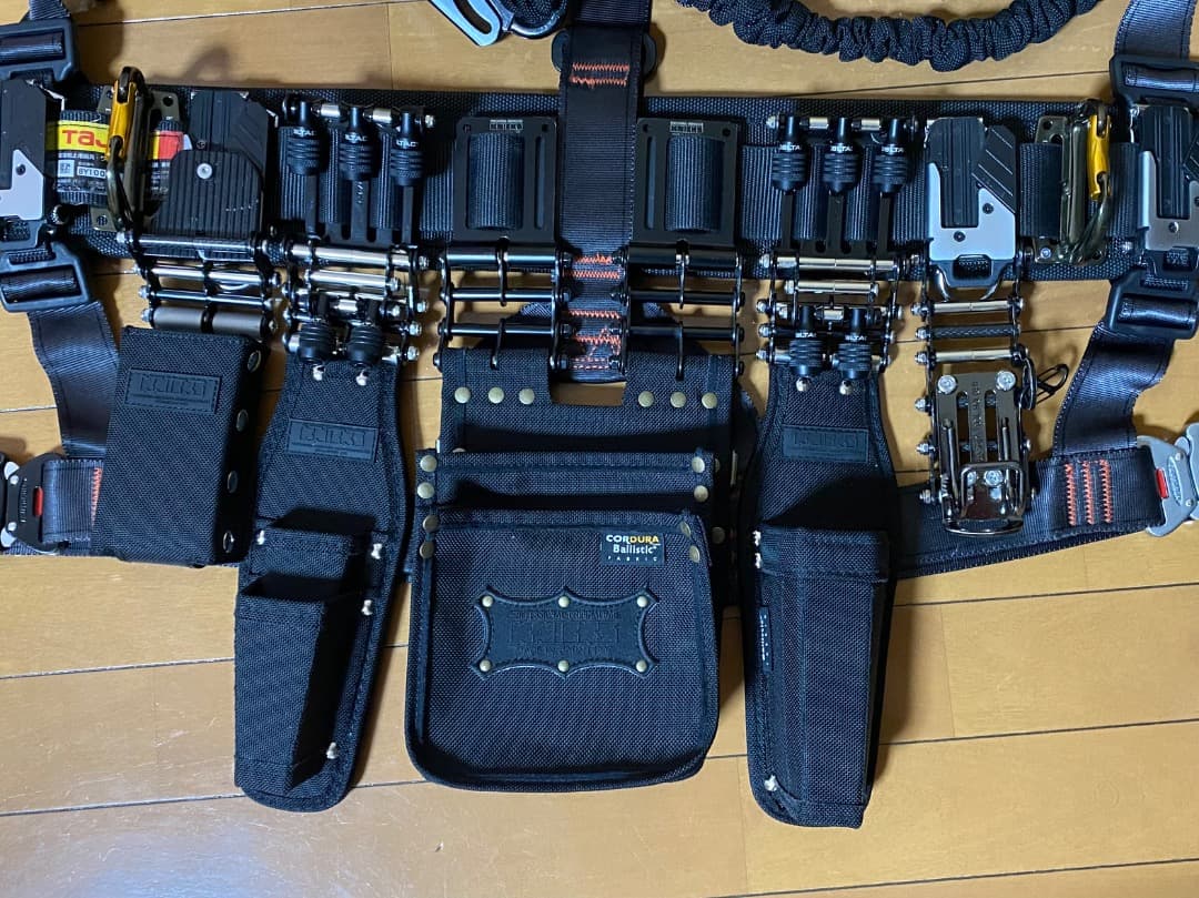 品質保証 ! ニックス風チェーンタイプ ビットホルダー5P付きベルトループ レッド 闘争