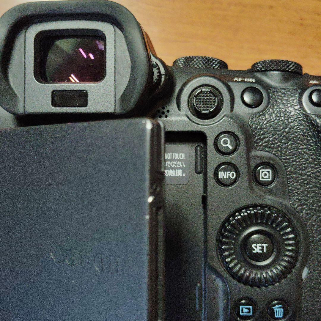 Canon EOS R6 ミラーレスカメラ Canon EOS R6 ミラーレスカメラ