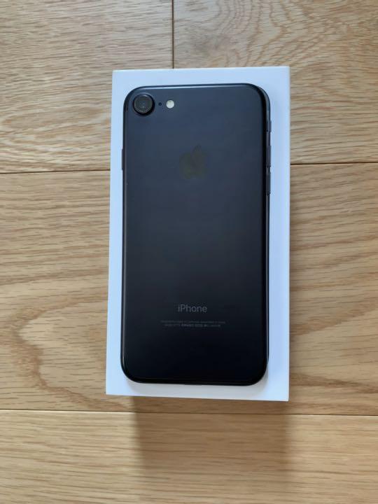 iPhone 7 Black 128 GB SIMフリー - スマートフォン本体本当に