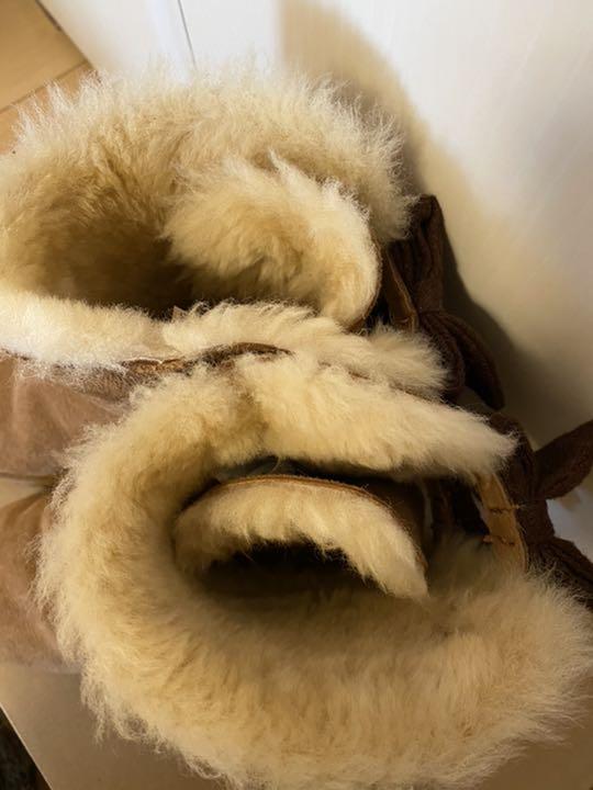 HOTSALE 美品 UGG リボン ムートンブーツ 24cm veOyG-m61771019430 2022即納