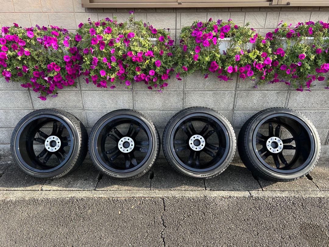 BMW Z4 現行型19インチ 純正ホイール4本セット ★美品 ★【発送不可】 BMW Z4 現行型19インチ 純正ホイール4本セット ★美品 ★【発送不可】