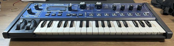得価NEW NOVATION シンセサイザー hRvzy-m61778894048 MiniNova 新品特価