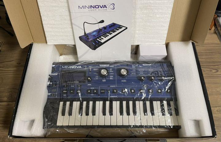 得価NEW NOVATION シンセサイザー hRvzy-m61778894048 MiniNova 新品特価