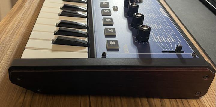 得価NEW NOVATION シンセサイザー hRvzy-m61778894048 MiniNova 新品特価