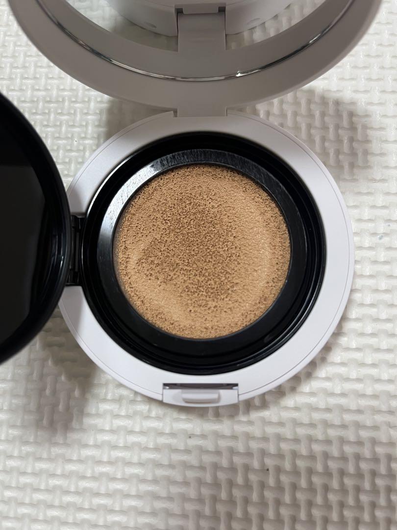 NARS ライトリフレクティング　セラムクッションファンデーション