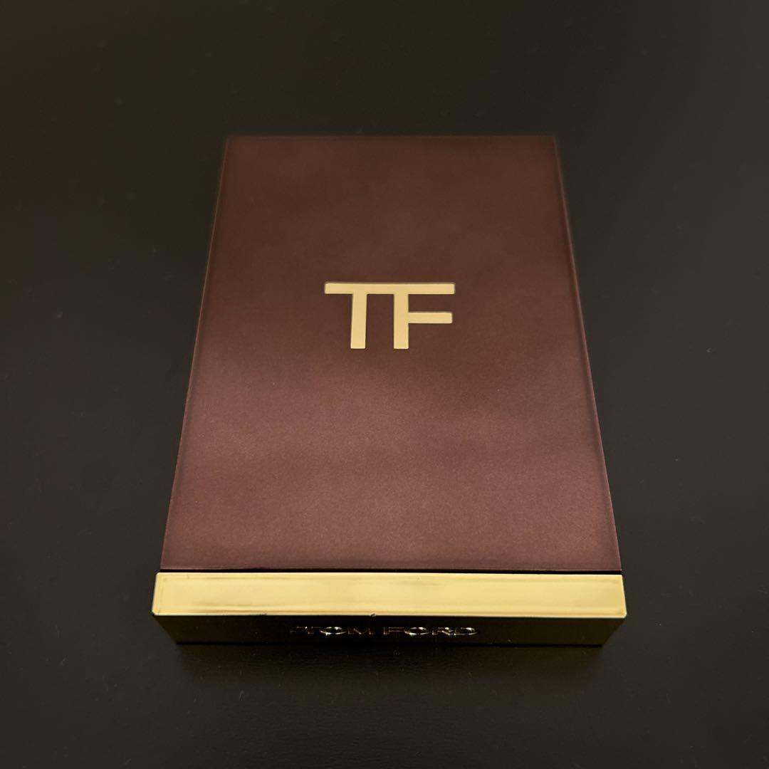 TOM FORD 42A アイカラークォード【美品】【小田切ヒロ】
