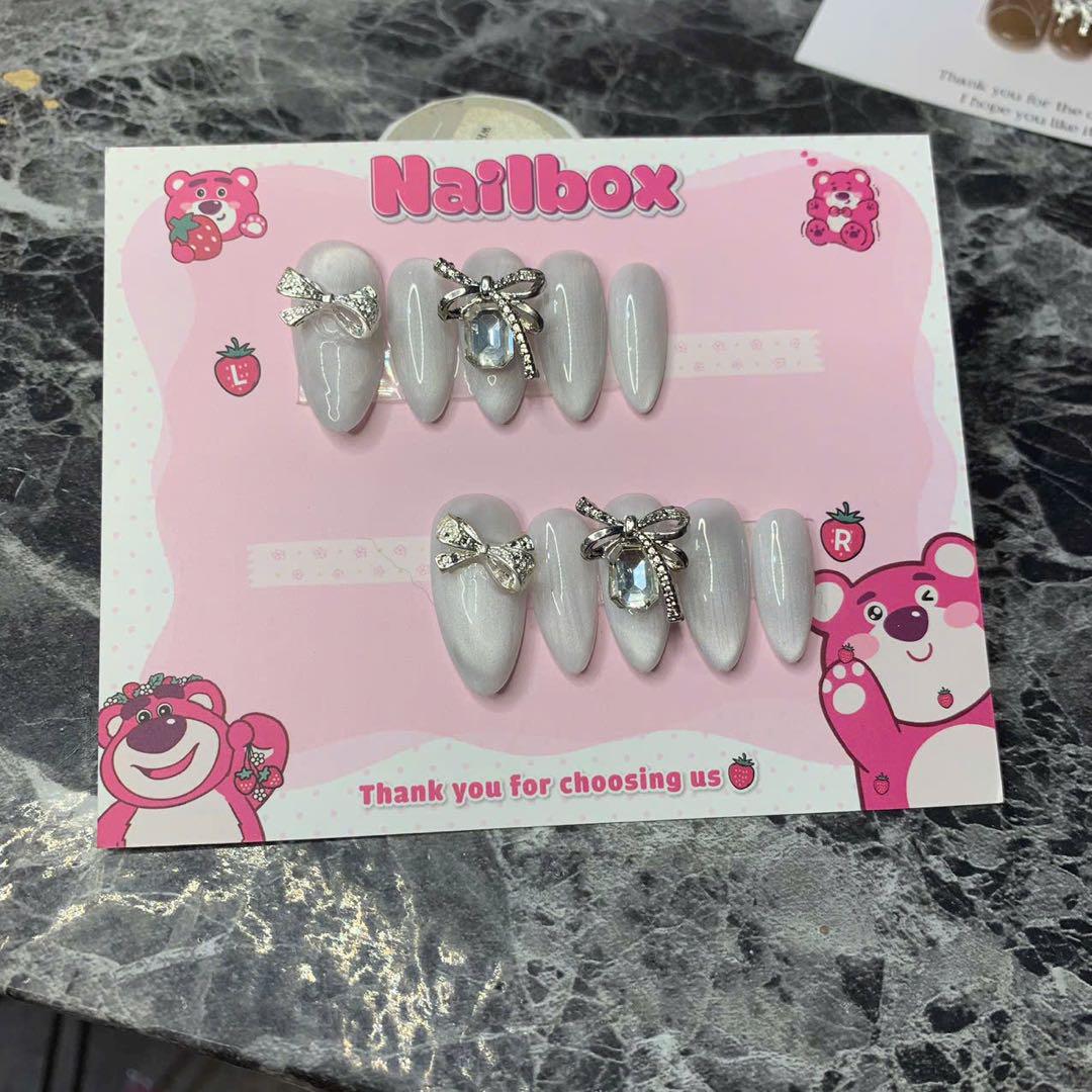 NAIL BOX〈18セット〉ネイルチップ