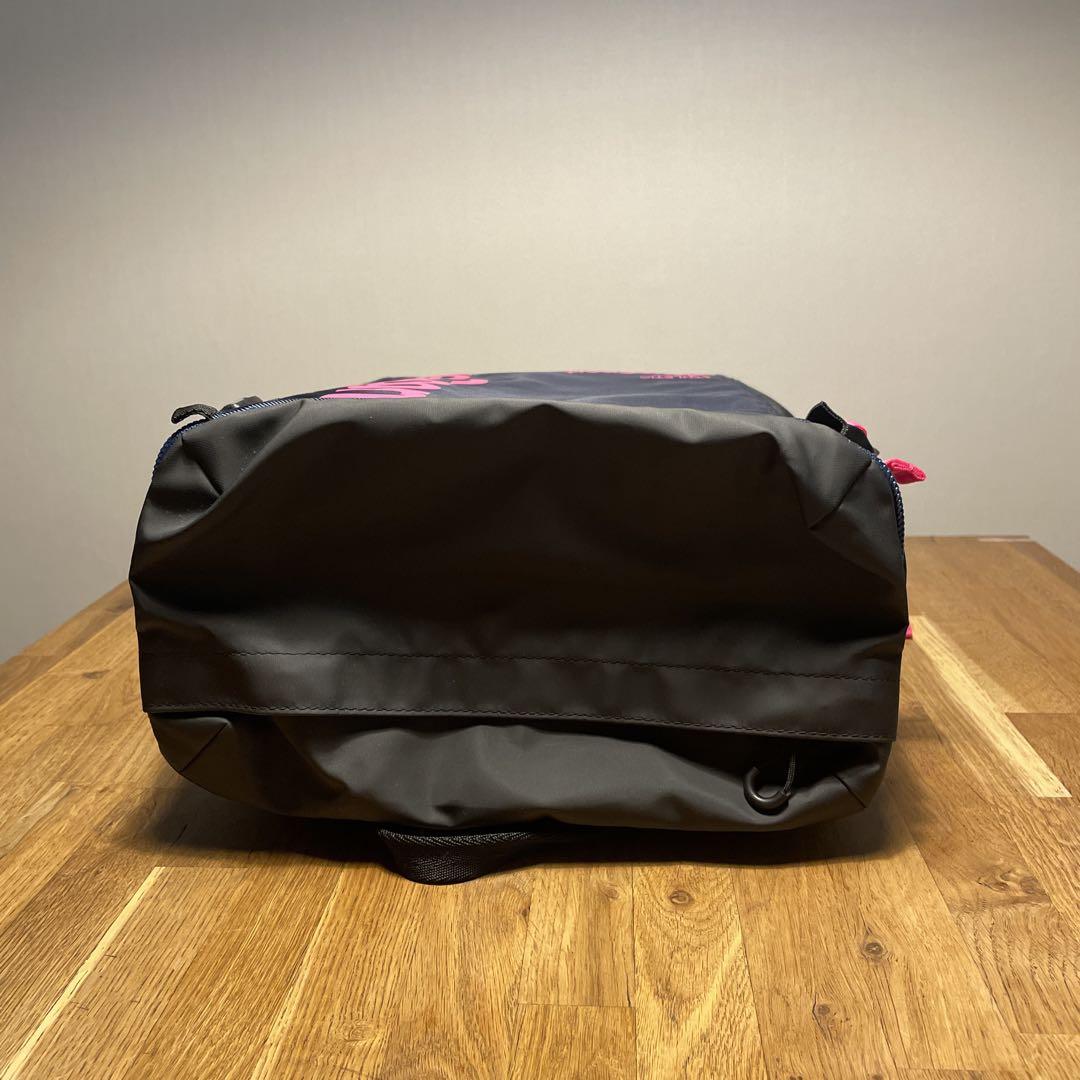 MoveSport リュック ネイビー ピンク DESCENTE　未使用品