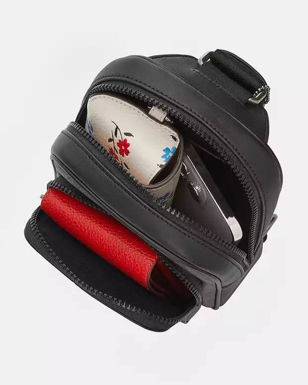 正規品 COACH PEANUT コラボ ボディバッグ 正規品 COACH PEANUT コラボ ボディバッグ