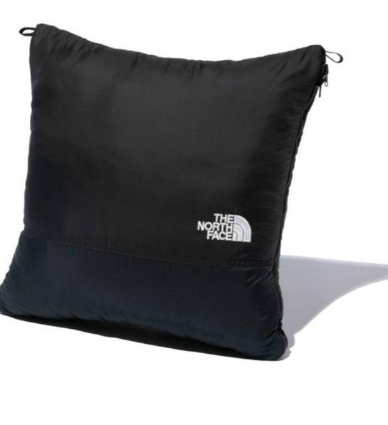 美品THE NORTH FACE ブラッククッション