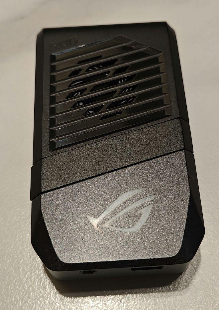 ASUS ROG PHONE 3 AeroActive Cooler 3