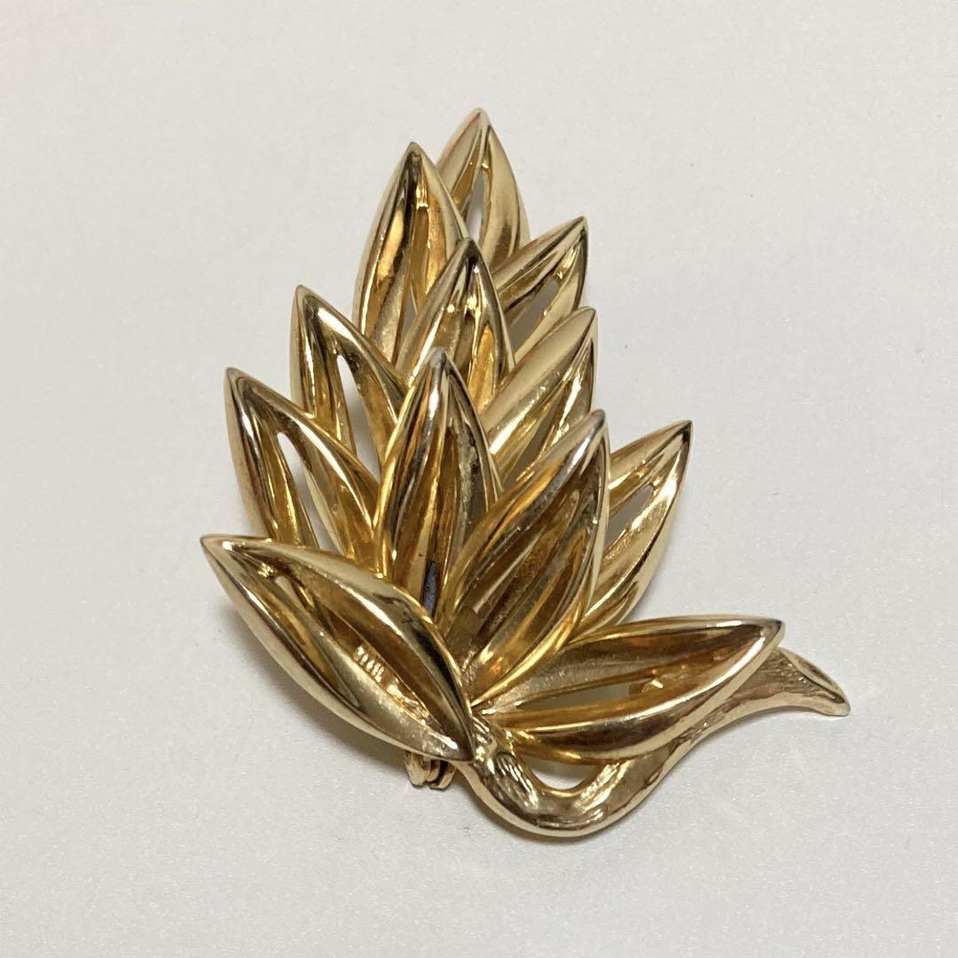 60s GROSSE ブローチ グロッセ ヴィンテージ 植物モチーフ ゴールド
