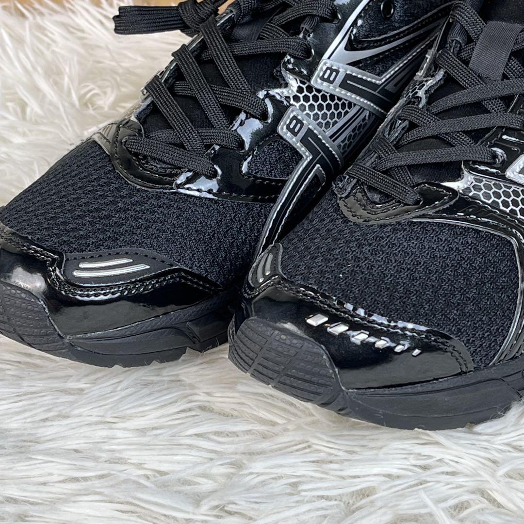 新品未使用 asics ブラック　GEL-DS TRAINER14 スニーカー