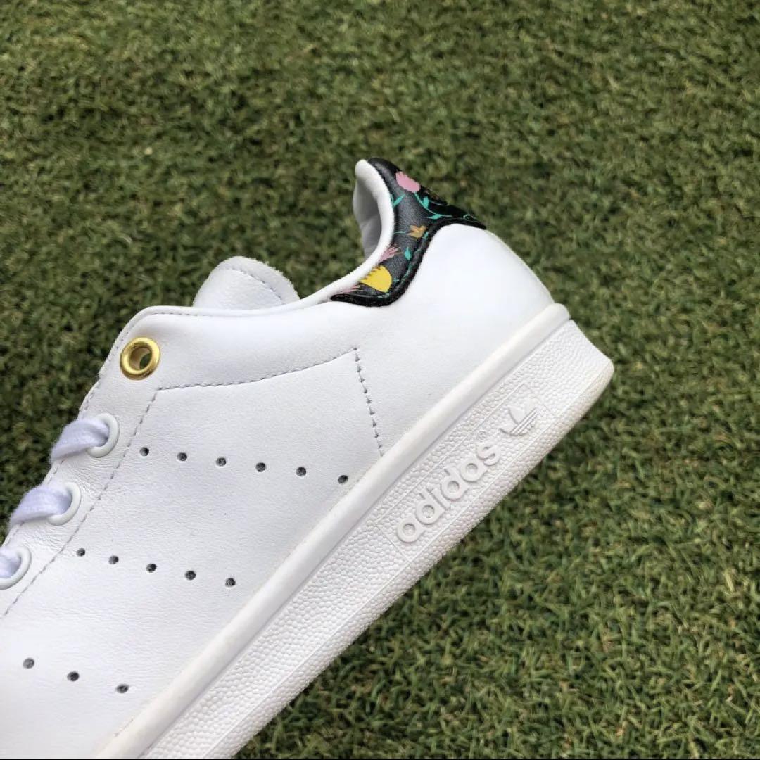 美品22.5adidas STANSMISTHアディダス スタンスミス HW43 - メルカリ