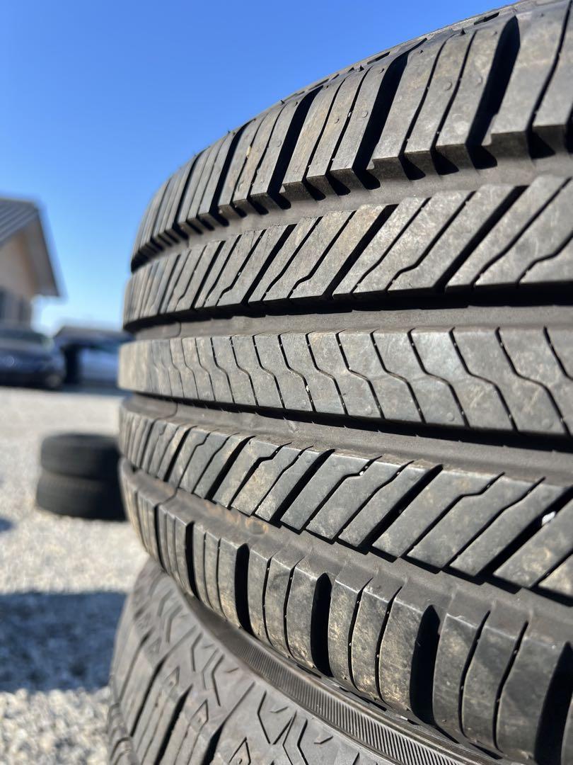 ヨコハマ　ジオランダー　CV G058 225/65r18 21年製　美品