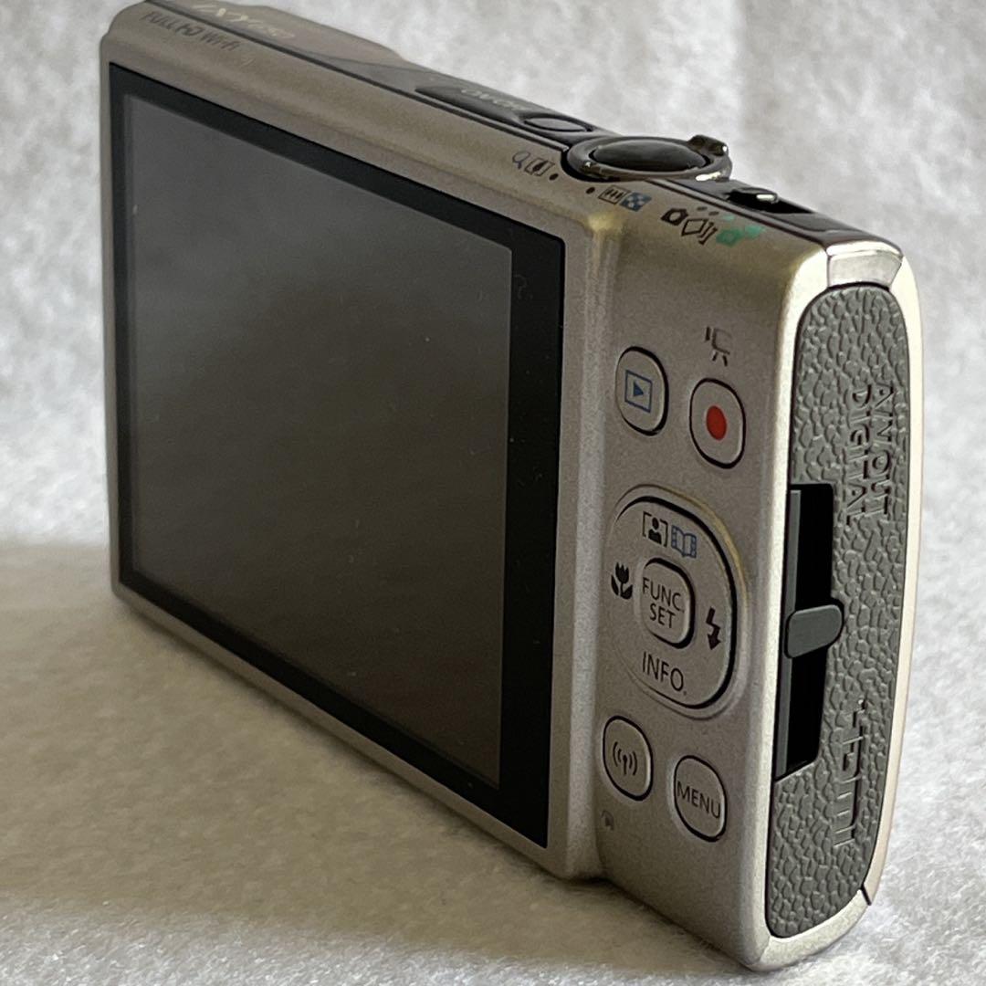 【美品】【Canon】デジタルカメラ IXY650 シルバー