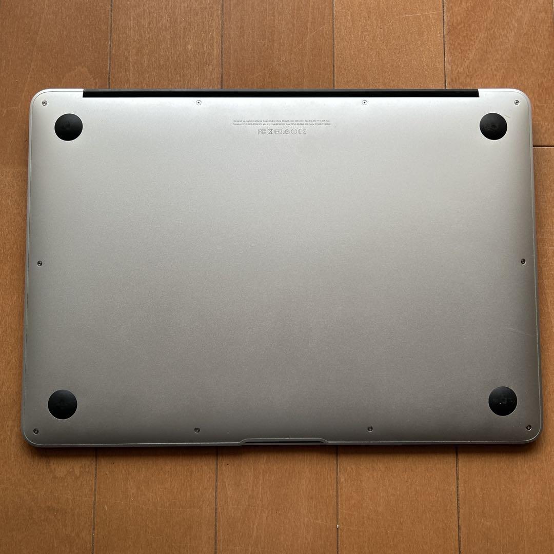 Apple MacBook Air シルバー