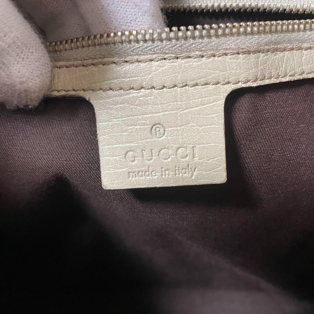 GUCCI