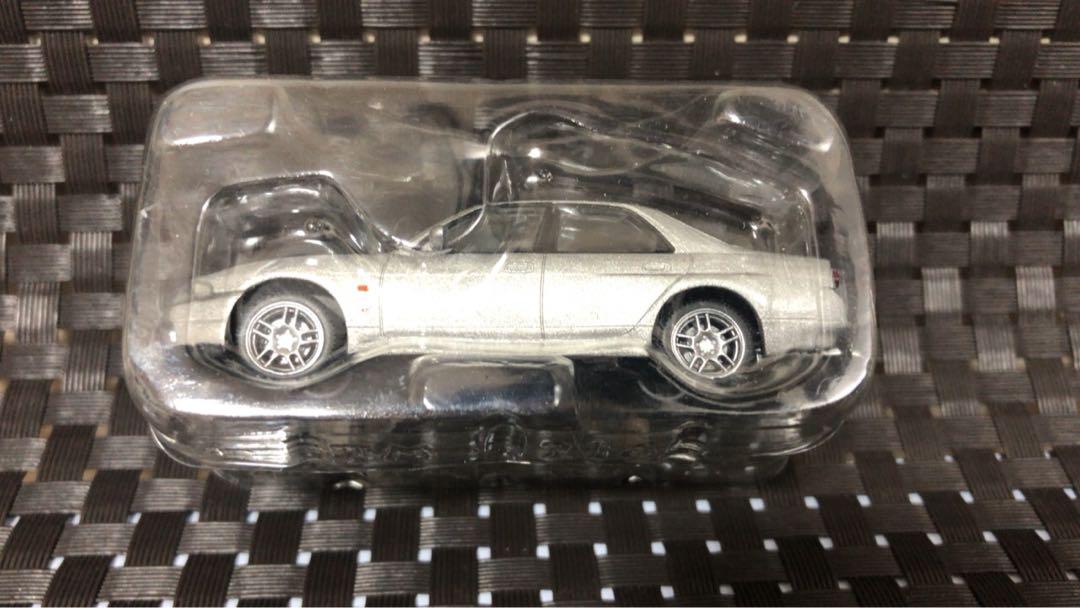 専用　1/64 トミカリミテッドヴィンテージ　ニッサン　スカイラインGT-R