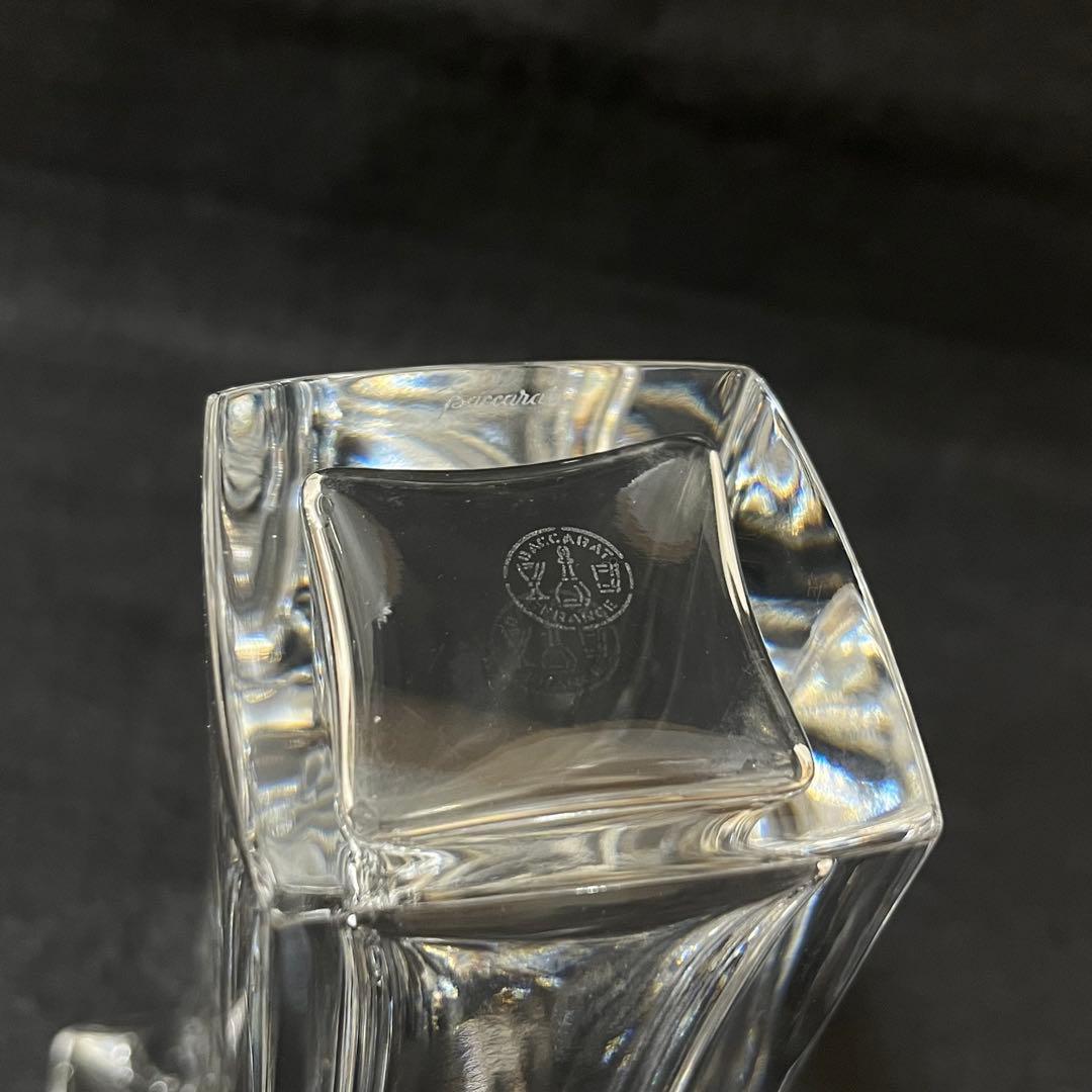 バカラ ジェネロサイト花瓶