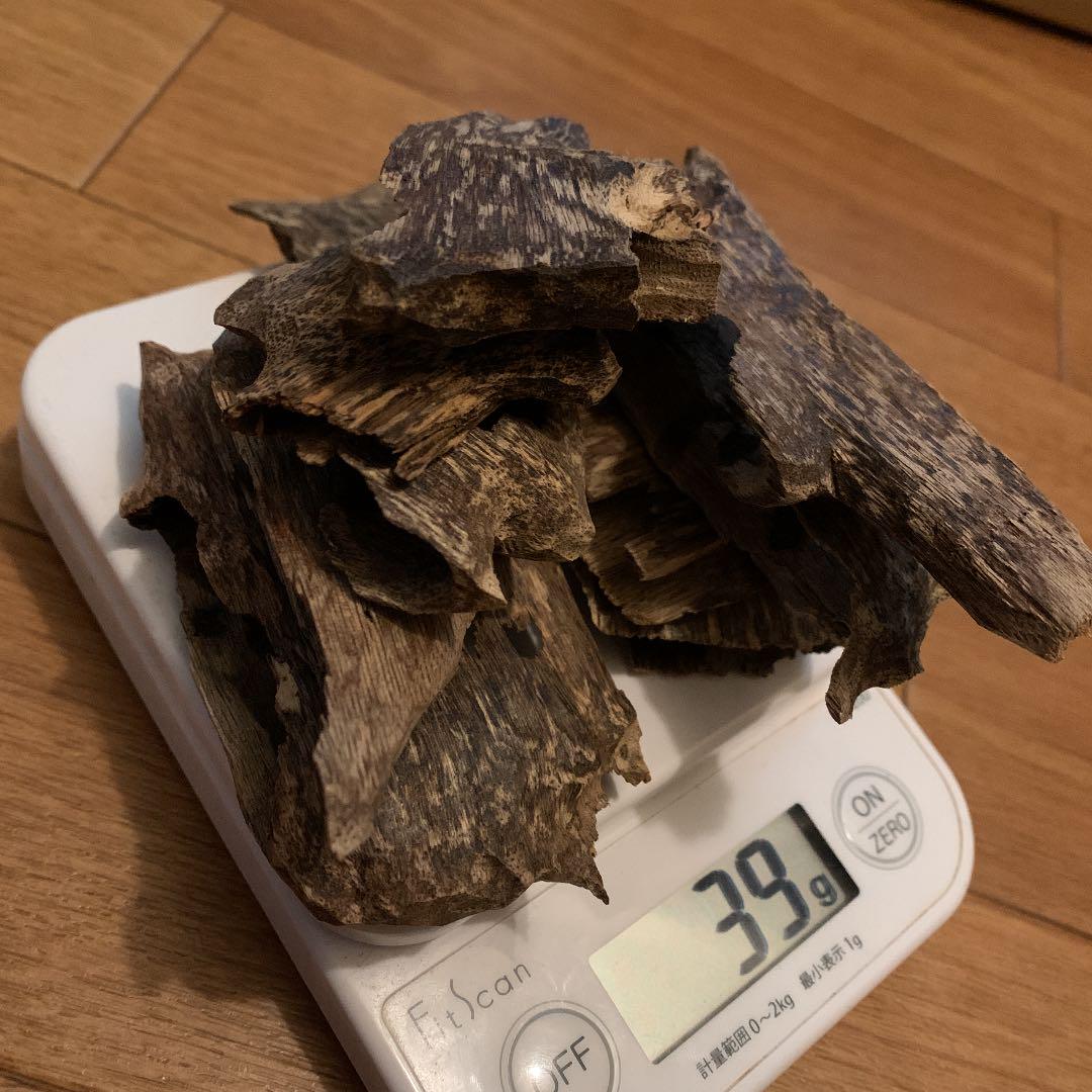 お得特価 ベトナム産 約39g 香木 沈香 伽羅 高級沈香 香道 沈水香木 茶道 人気 香 lZUFR-m61830204952 高品質豊富な