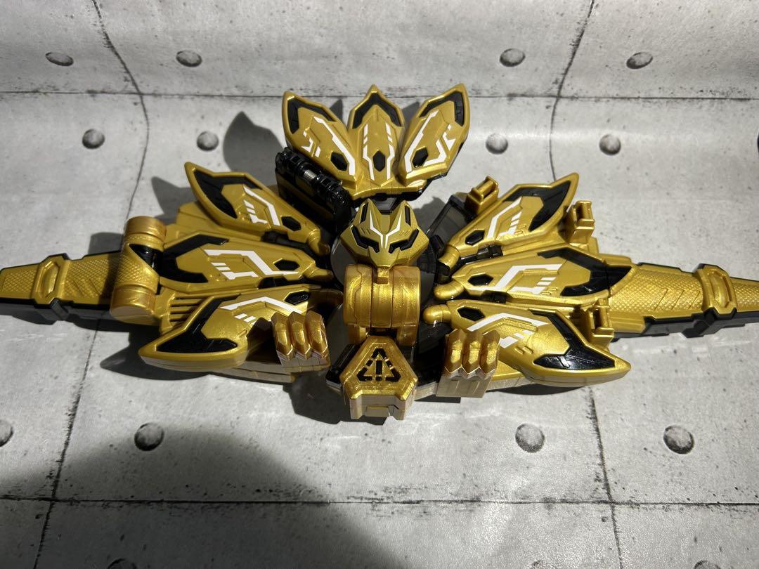 ギーツレイズバックルまとめ売り 仮面ライダーギーツ DXXギーツレイズバックル【2次受注：2024年1