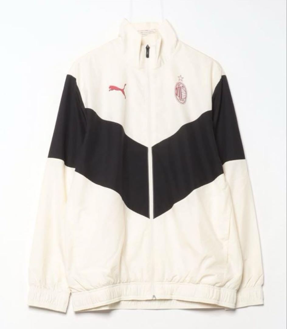 プーマ PUMA 　ACミラン21/22シーズン　プレマッチジャケット