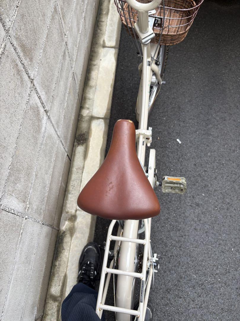 折りたたみ自転車　クリーム