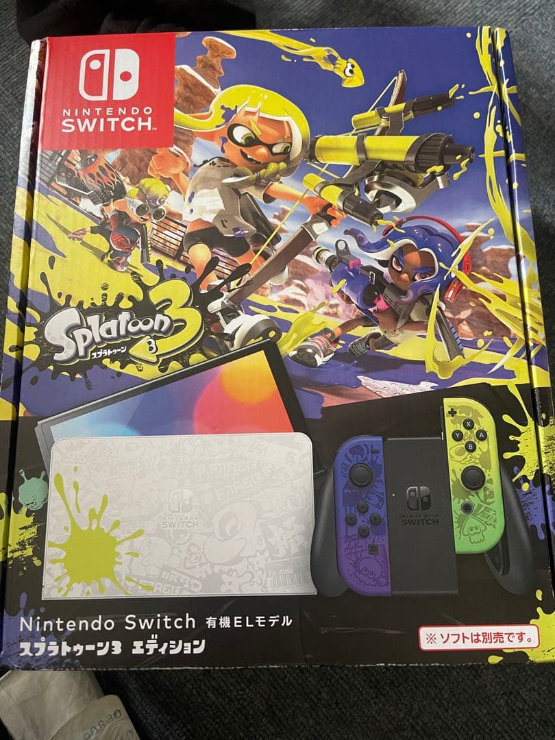 Switch、スプラトゥーン3が入ってます。 Nintendo Switch スプラトゥーン3エディション