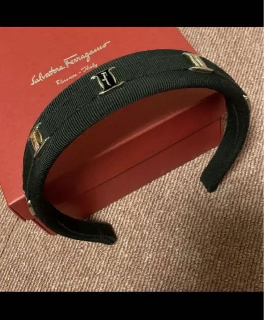 Salvatore Ferragamo サルヴァトーレ フェラガモ カチューシャ