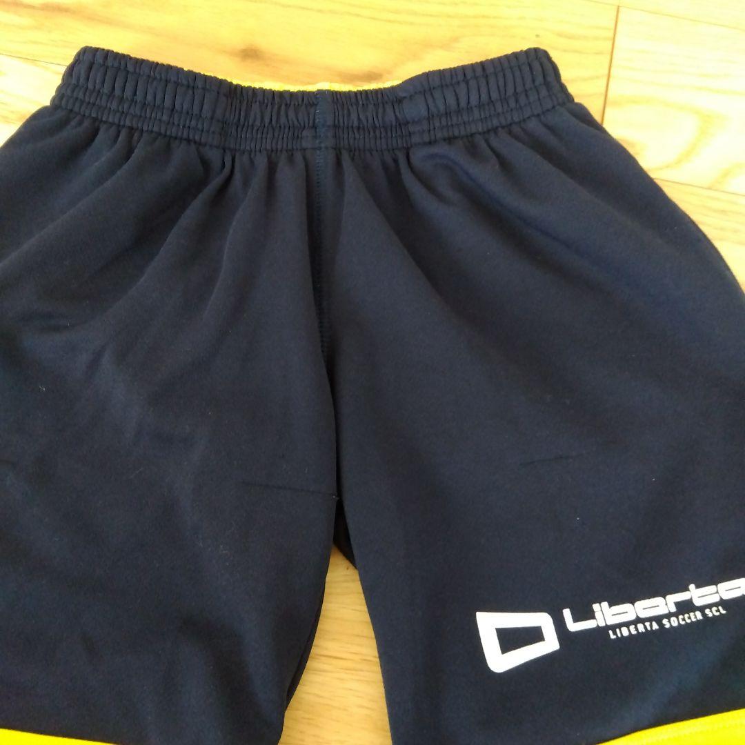 32 中古 MIZUNO ミズノ Liberta リベルタ サッカースクール 半袖