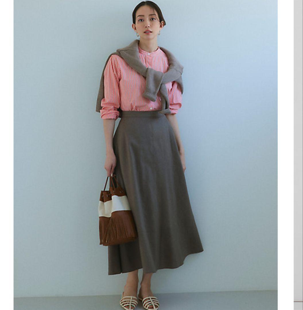 美品 23区 リネンレーヨンストレッチ フレア スカート 大きいサイズ 50