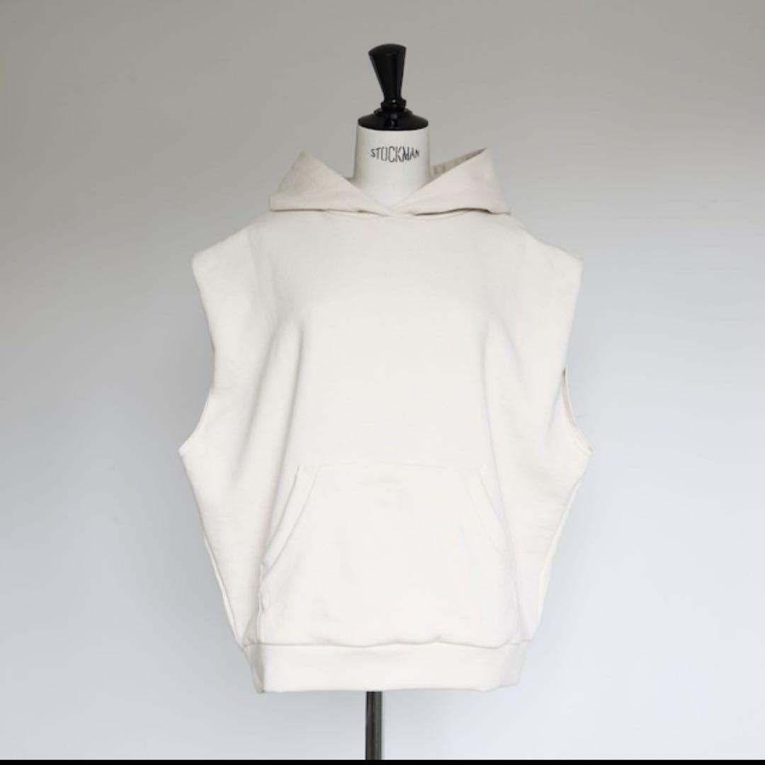 美品　gypsohila ジプソフィア　裏毛ベスト