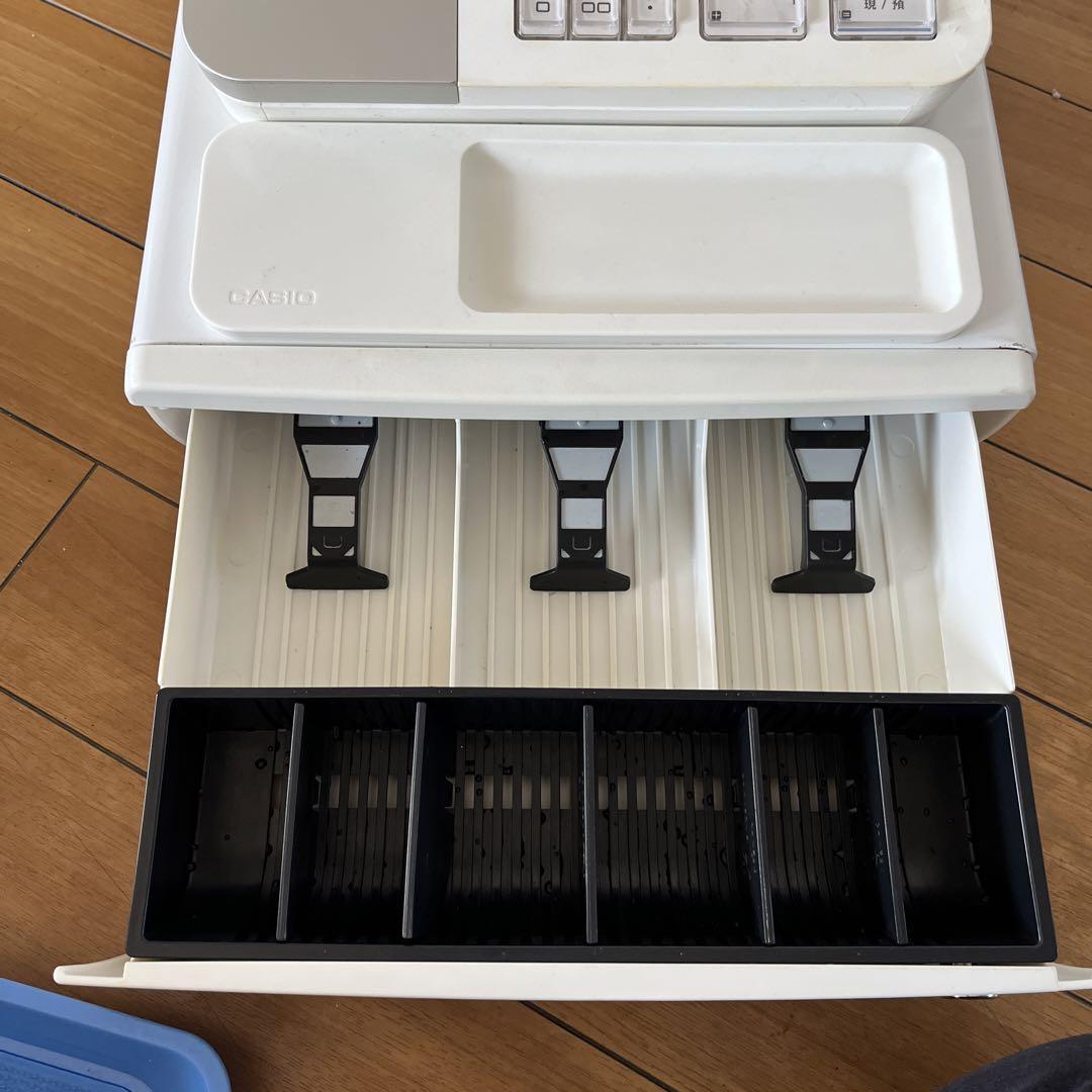 CASIO レジスタ 白　収納トレイ付き