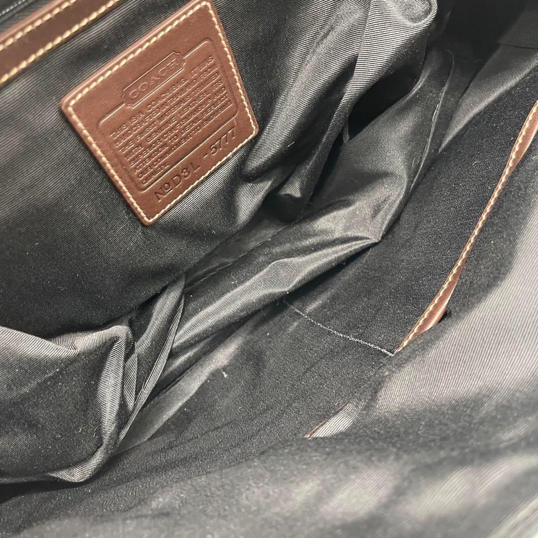 【良品】OLDCOACH ショルダーバッグ メッセンジャーバッグ ブラック