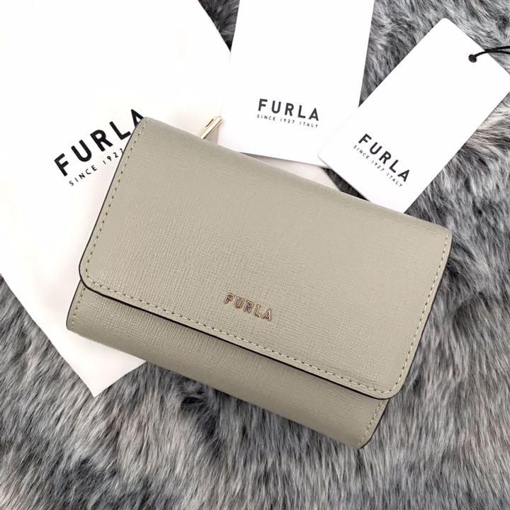 新品☆ FURLA(フルラ) グレー ベージュ バニラ レザー 折り財布