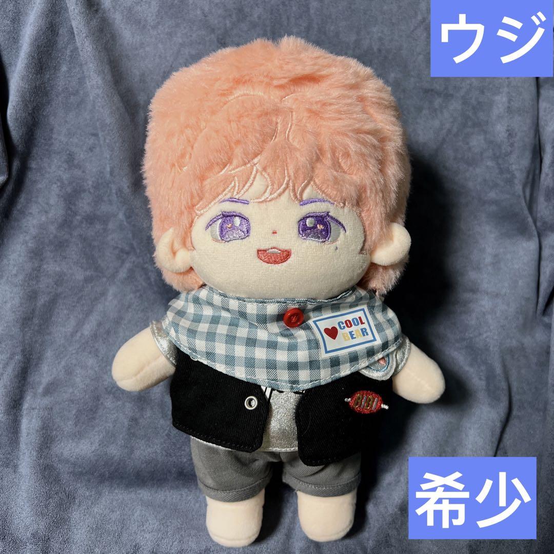 ウジ　ぬいぐるみ　20cm 新品　マスター　セブチ　svt ウジ ぬいぐるみ 20cm 新品 マスター セブチ seventeen - メルカリ