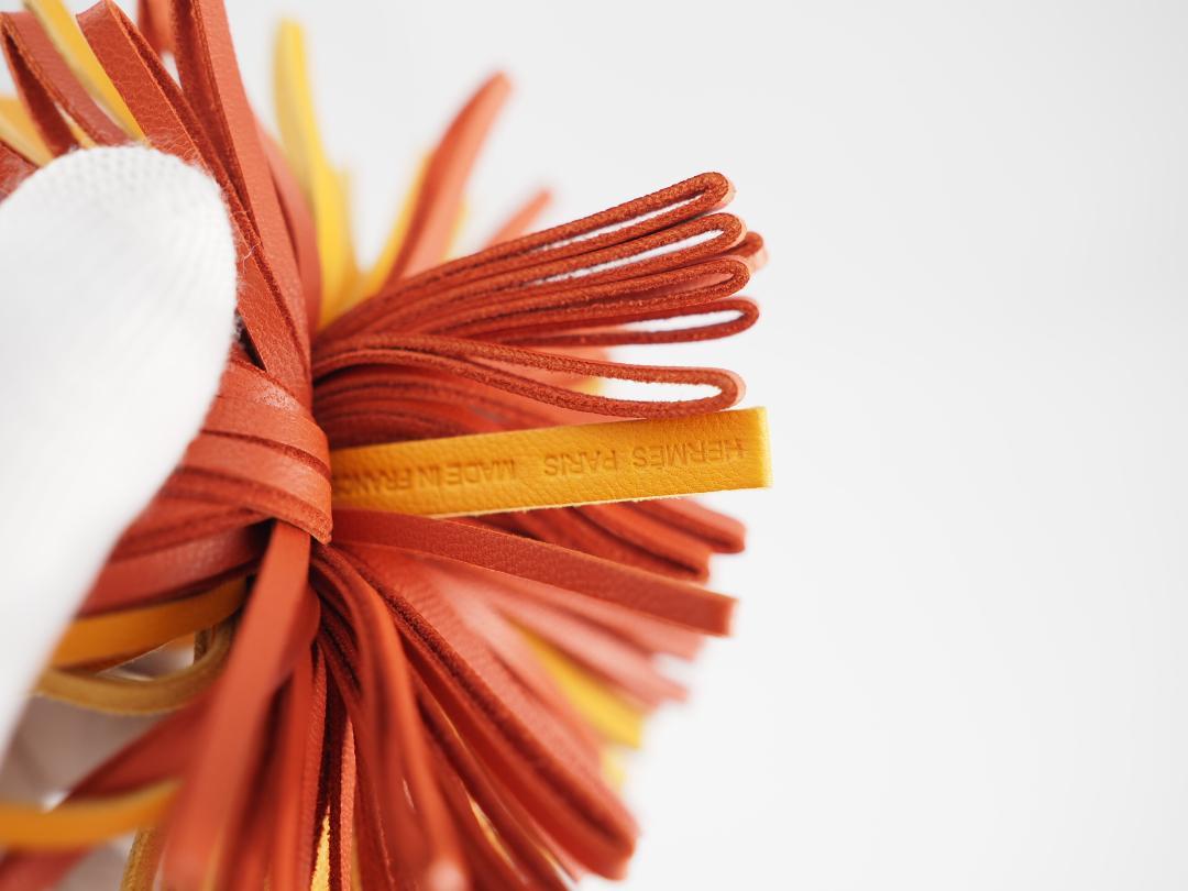 セール 美品 HERMES エルメス カルメン　チャーム　レザー　キーリング