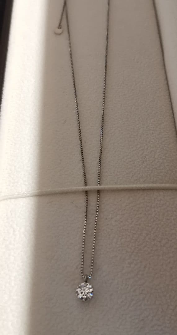 ダイヤモンドネックレス