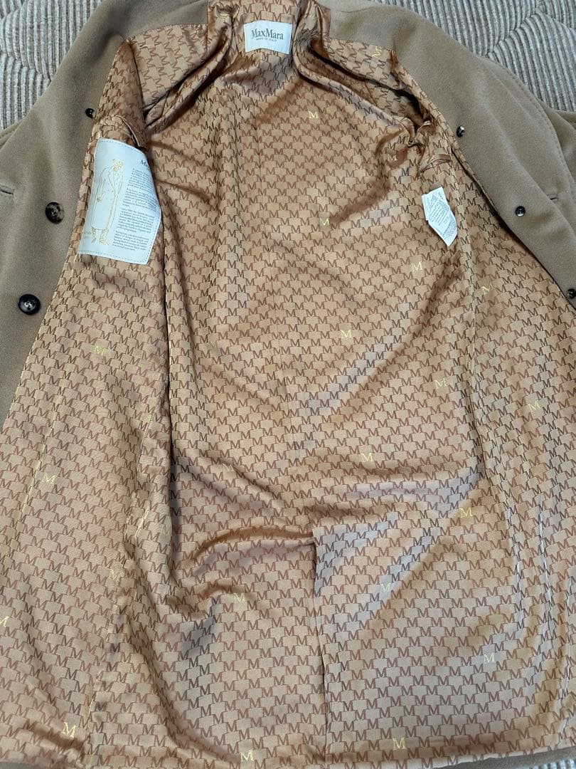 お取り置き中 未使用MaxMara 101801 JI36 マダムコートキャメル