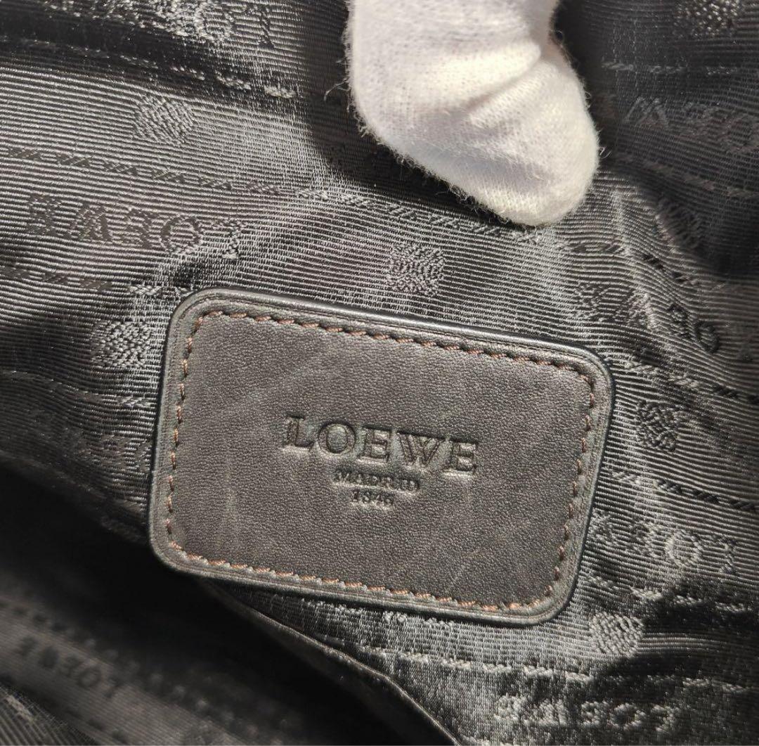 LOEWE ロエベ アナグラム レザー メッセンジャー バッグ メンズ LOEWE ロエベ アナグラム レザー メッセンジャー バッグ メンズ