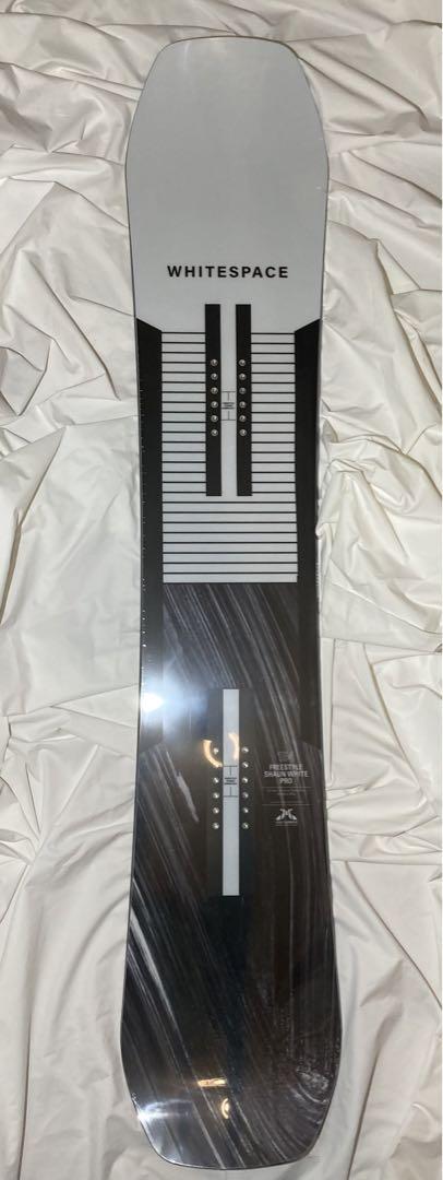 【話題のブランド新品】WHITESPACE SHAUN WHITE PRO154スノーボード