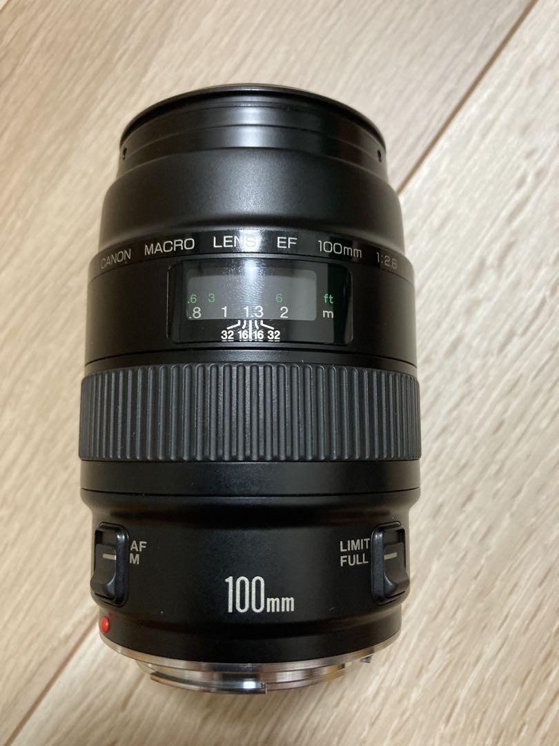 Canon MACRO LENS EF 100mm 1:2.8