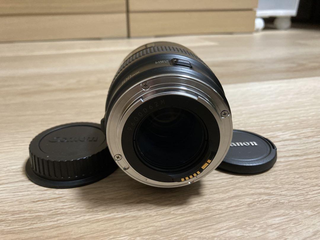 Canon MACRO LENS EF 100mm 1:2.8