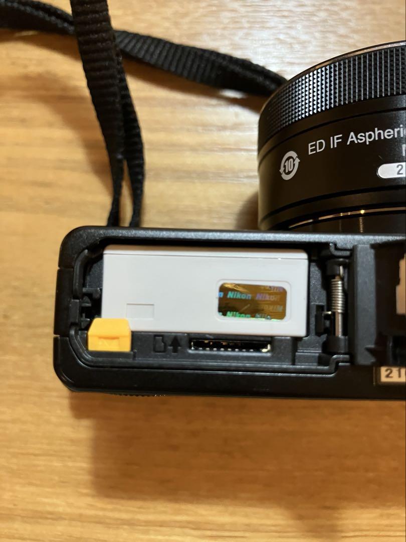 デジタルカメラ Nikon 1j4
